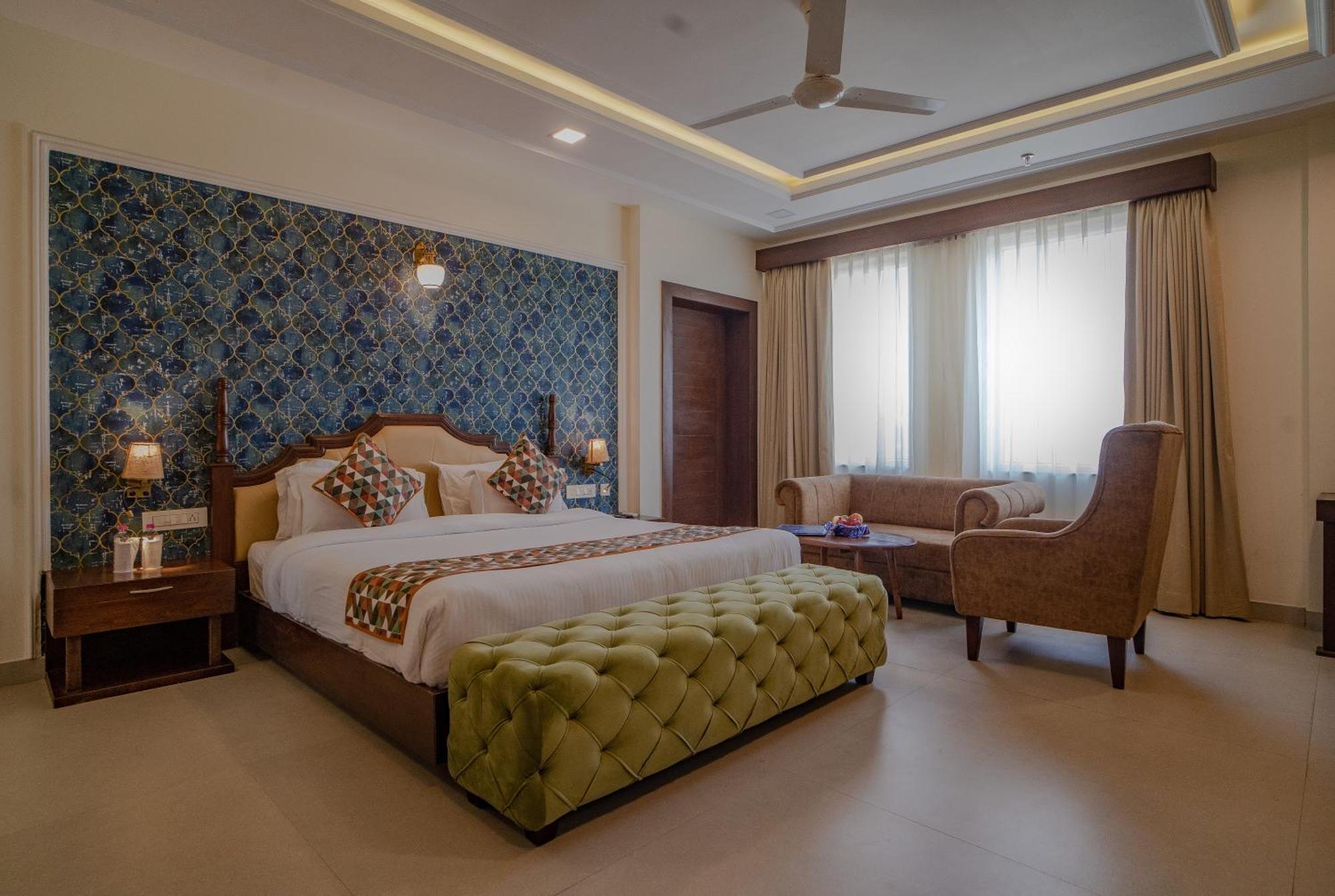 The Courtyard - Beyond Bar & Club Otel Udaipur Dış mekan fotoğraf